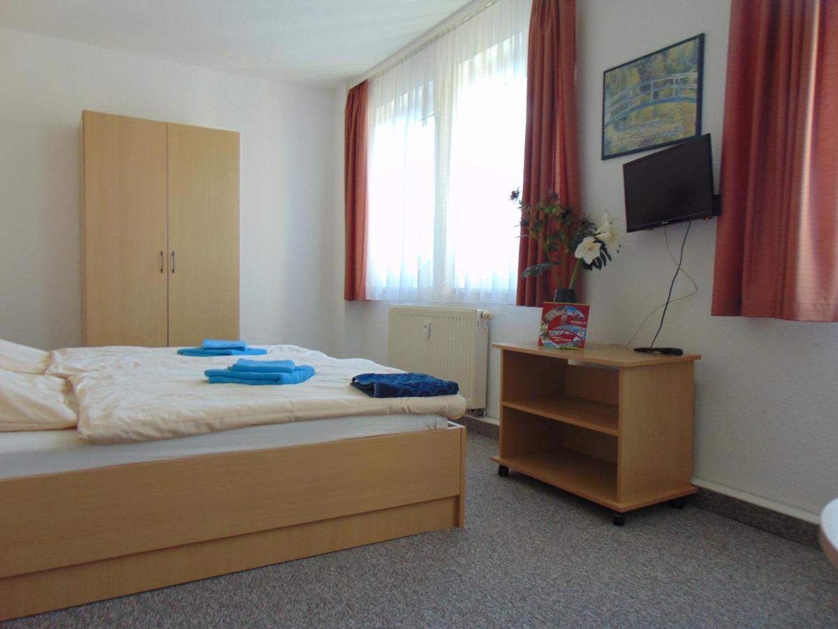 Pension "Zur Katze" Gelenau Esterno foto